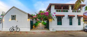 Neemrana's Coconut Alley